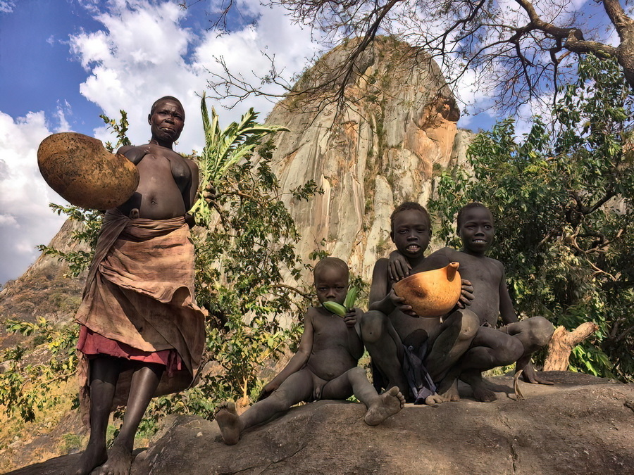 Dongotona people