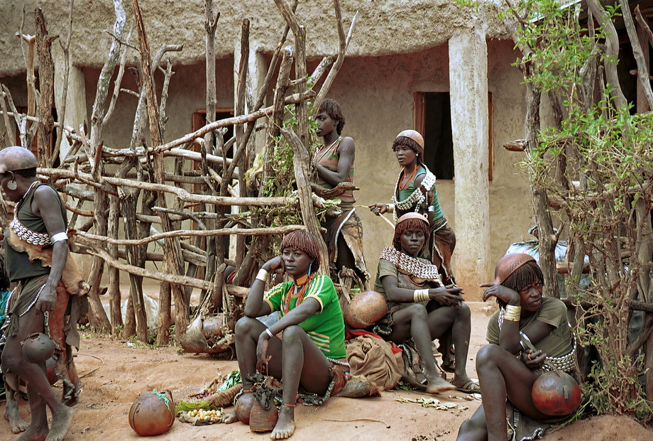 Bana People