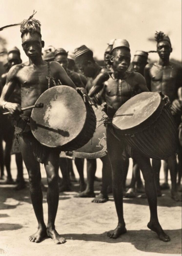 Mangbetu People
