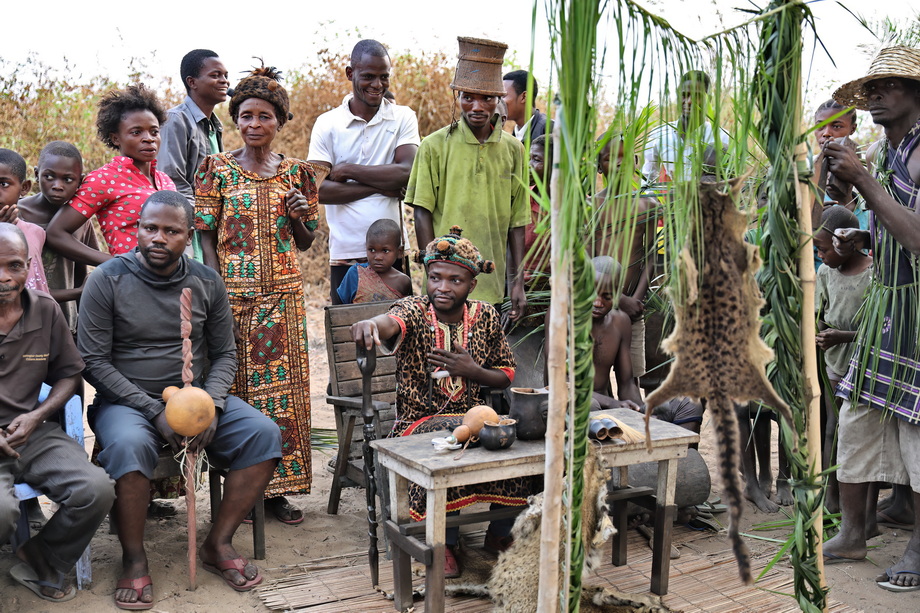 Yaka People